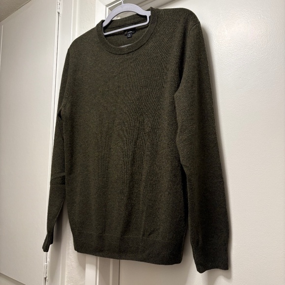 J Crew classic crewneck cashmere sweater - as is - size small - Picture 1 of 8